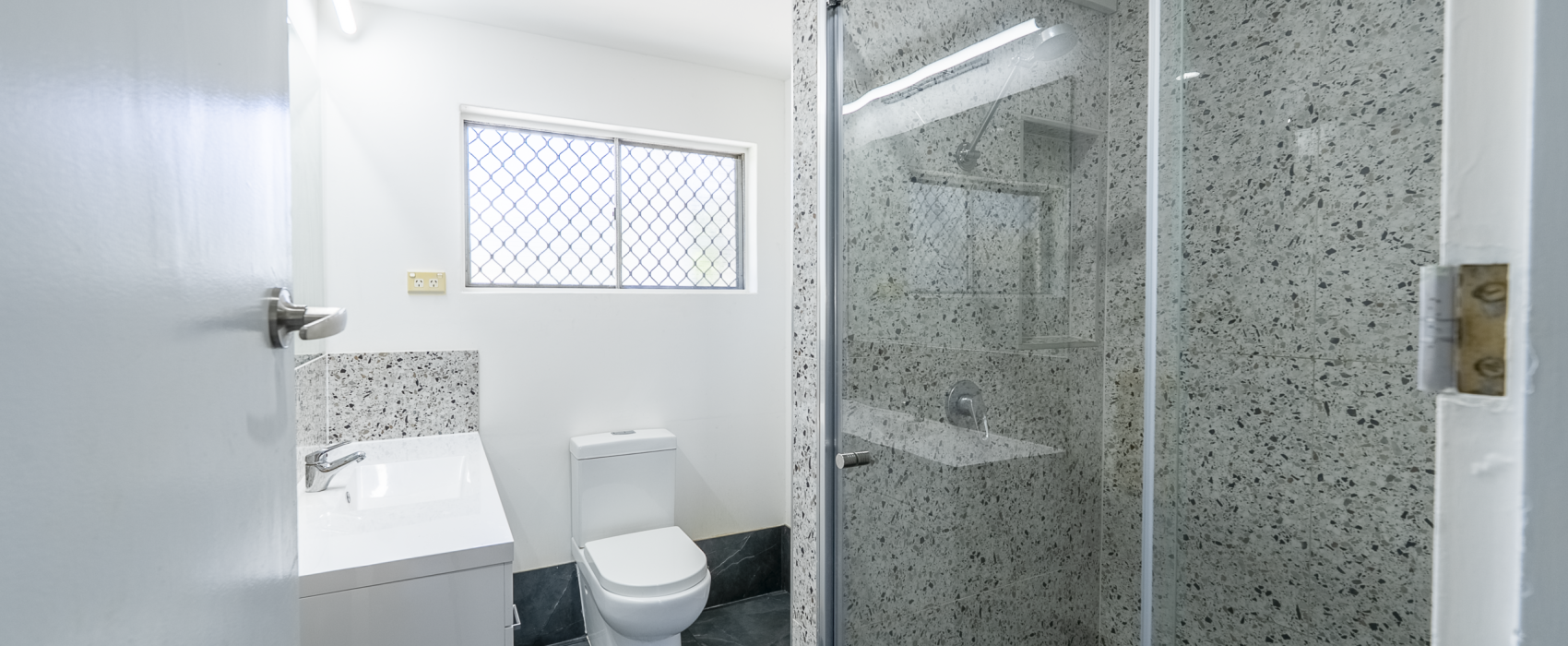 194346062__1774576767-50832-Bathroom